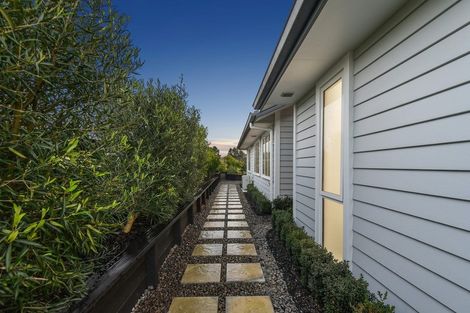 Photo of property in 24 Clifford Close, Leamington, Cambridge, 3432