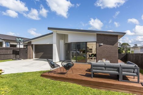 Photo of property in 106 Parkview Drive, Gulf Harbour, Whangaparaoa, 0930