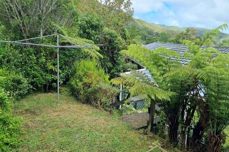 Photo of property in 4 Bella Grove, Naenae, Lower Hutt, 5011