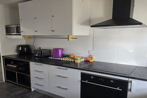 Photo of property in 11b Sturdee Road, Manurewa, Auckland, 2102