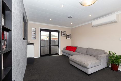 Photo of property in 92 Sparks Road, Hoon Hay, Christchurch, 8025