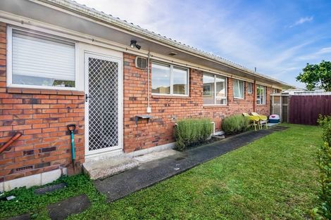 Photo of property in 2/247 Saint George Street, Papatoetoe, Auckland, 2025