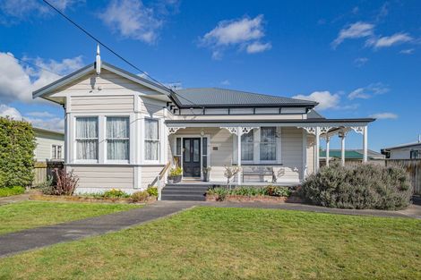 Photo of property in 39 Mako Mako Road, Levin, 5510