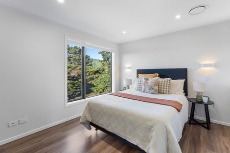 Photo of property in 1 Stetson Rise, Waikanae, 5391