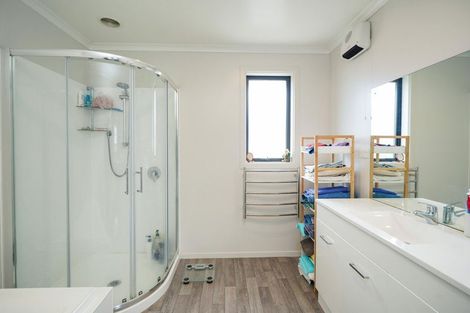 Photo of property in 90 Mavora Crescent, Heidelberg, Invercargill, 9812