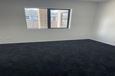 Photo of property in 2 Greenhaven Avenue, Papakura, 2113