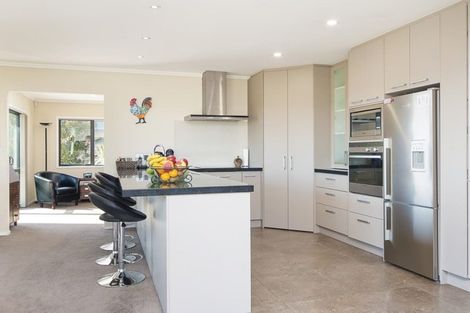 Photo of property in 1 Ludlow Place, Pukekohe, 2120