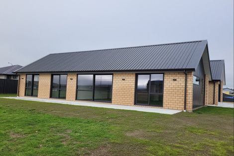 Photo of property in 24 Hidden Lakes Avenue, Te Anau, 9600