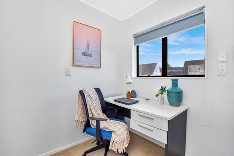 Photo of property in 4 Bellfield Place, Bethlehem, Tauranga, 3110