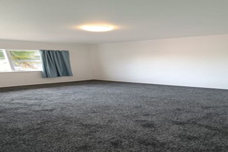 Photo of property in 2/265 Massey Road, Mangere East, Auckland, 2024