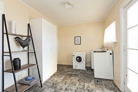 Photo of property in 809 Princes Street, Parkvale, Hastings, 4122