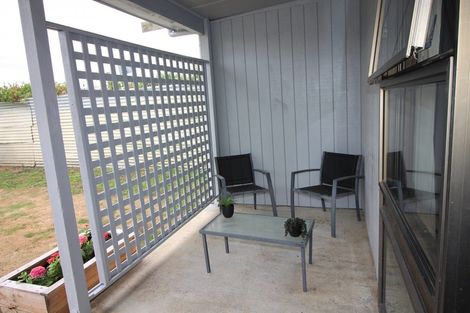 Photo of property in 13 Windsor Street, Dannevirke, 4930