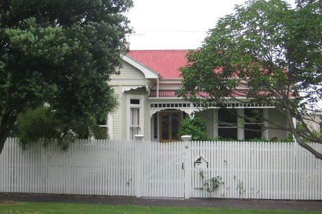 Photo of property in 16 Kowhai Street, Mount Eden, Auckland, 1024