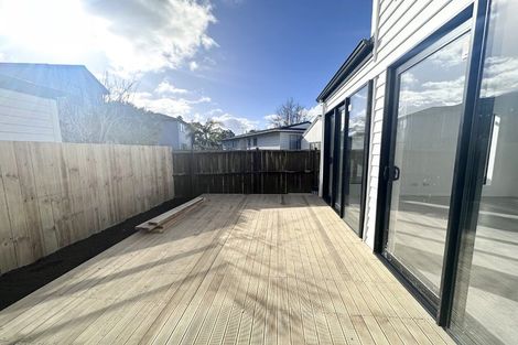 Photo of property in 3b Glennandrew Drive, Half Moon Bay, Auckland, 2012