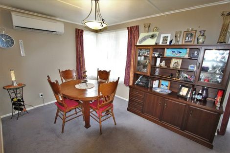 Photo of property in 26 Tarapunga Place, Tokoroa, 3420