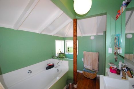 Photo of property in 85 Durham Street, Brooklyn, Wellington, 6021