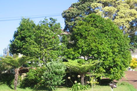 Photo of property in 586 Beach Road, Rothesay Bay, Auckland, 0630