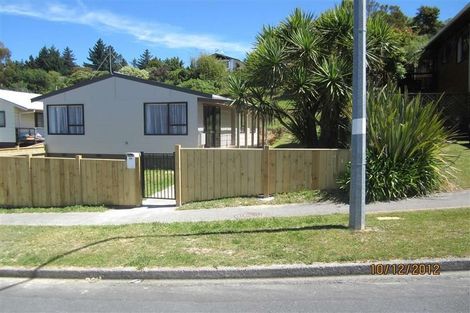 Photo of property in 89 Logie Street, Stokes Valley, Lower Hutt, 5019