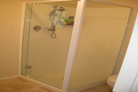 Photo of property in 47 Fitzpatrick Street, Newlands, Wellington, 6037