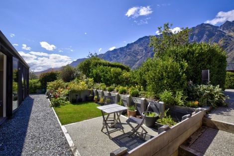 Photo of property in 7 Jackby Court, Jacks Point, Queenstown, 9371