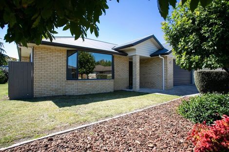 Photo of property in 9 Chesterton Drive, Leamington, Cambridge, 3432