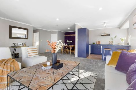 Photo of property in 1 Northridge Terrace, Massey, Auckland, 0614