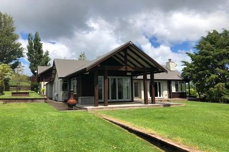 Photo of property in 15 Mcgiven Place, Coatesville, Albany, 0793