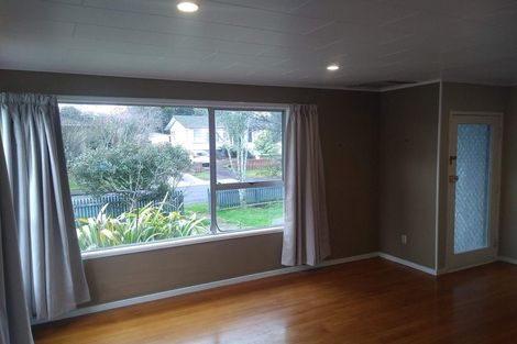 Photo of property in 59 Chilcott Road, Henderson, Auckland, 0612