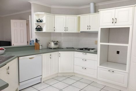 Photo of property in 7 Carniew Place, Dannemora, Auckland, 2016