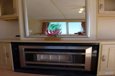 Photo of property in 70 Tironui Drive, Taradale, Napier, 4112