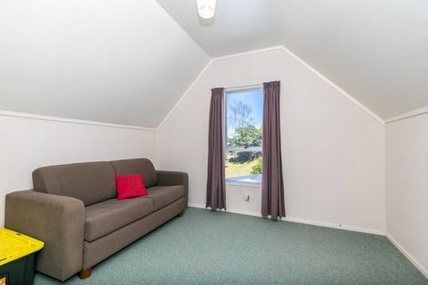 Photo of property in 5 Esmae Place, Dinsdale, Hamilton, 3204