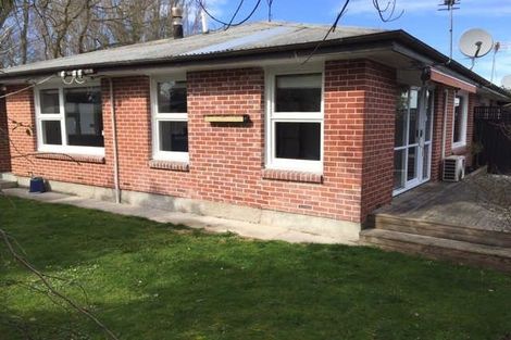 Photo of property in 1/84 Holly Road, St Albans, Christchurch, 8014