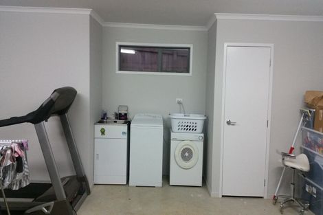 Photo of property in 10 Tokerau Crescent, Pukekohe, 2120