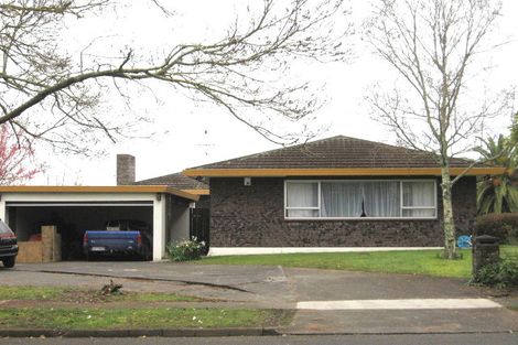 Photo of property in 17 Rushgreen Avenue, Pahurehure, Papakura, 2113