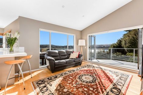 Photo of property in 18 Leeward Drive, Whitby, Porirua, 5024