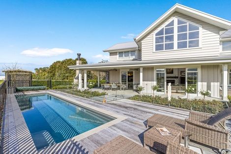 Photo of property in 26 Sandpiper Avenue, Point Wells, 0986