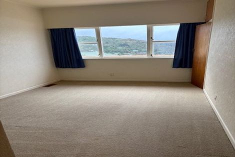 Photo of property in 37 Milne Terrace, Island Bay, Wellington, 6023