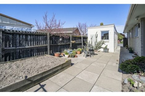 Photo of property in 79 Newnham Street, Rangiora, 7400