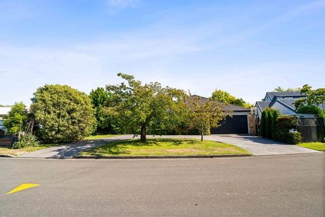 Photo of property in 3 Hamish Place, Westmorland, Christchurch, 8025