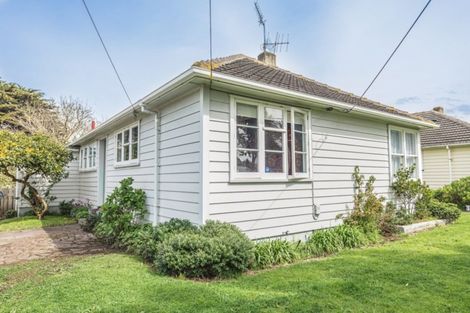 Photo of property in 73 Harper Street, Gonville, Whanganui, 4501