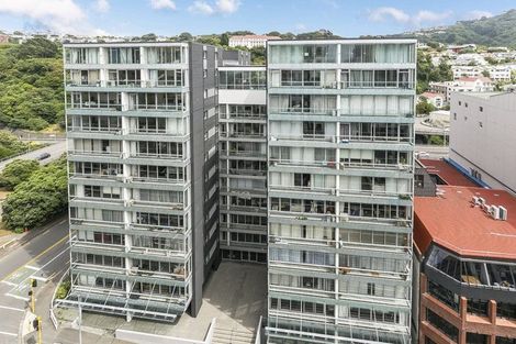 Photo of property in Montreaux Apartments, 9i/164 The Terrace, Wellington Central, Wellington, 6011