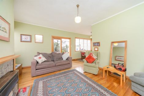 Photo of property in 22 Savage Crescent, West End, Palmerston North, 4412