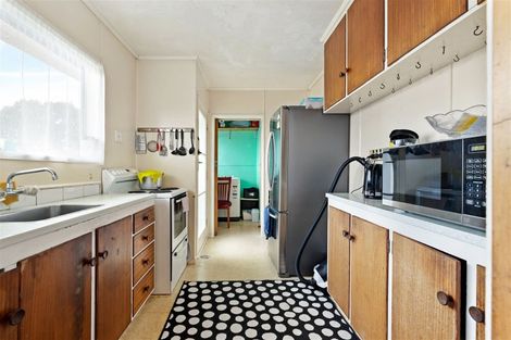 Photo of property in 20 Doone Place, Massey, Auckland, 0614