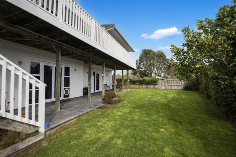 Photo of property in 344b One Tree Point Road, One Tree Point, 0118