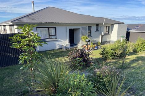 Photo of property in 3 Raymond Street, Bluff, 9814