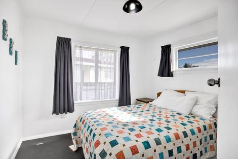 Photo of property in 60 Egmont Street, Hawera, 4610