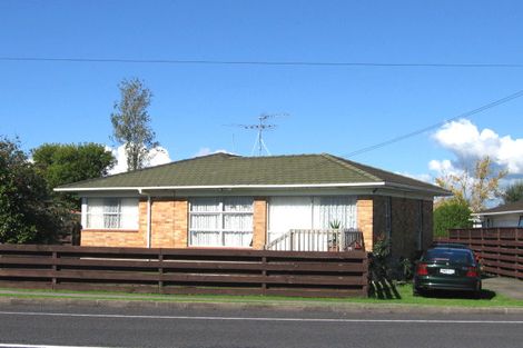 Photo of property in 79 Hutchinsons Road, Bucklands Beach, Auckland, 2014