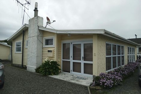 Photo of property in 48 Seabury Avenue, Foxton Beach, Foxton, 4815