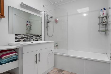 Photo of property in 4 Emano Street, Toi Toi, Nelson, 7010