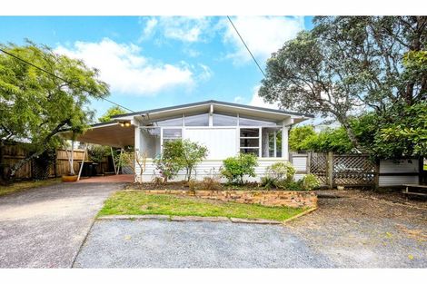 Photo of property in 280 Glengarry Road, Glen Eden, Auckland, 0602